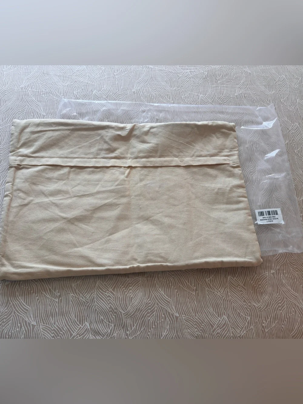 Crate & Barrel Bozeman Wool Blend 24